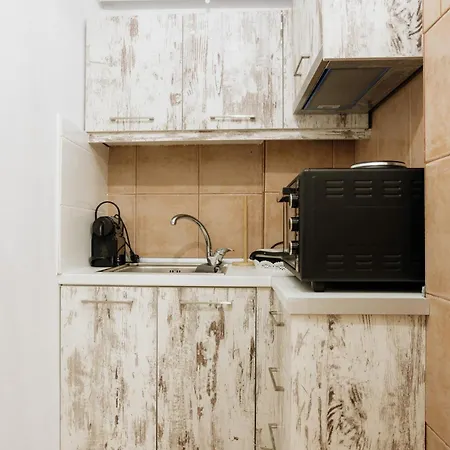 Pelion Mare Near The Sea *