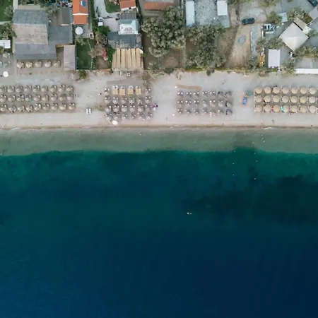 Pelion Mare Near The Sea *