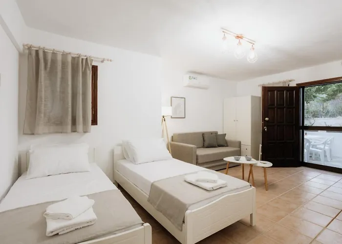 Pelion Mare Near The Sea