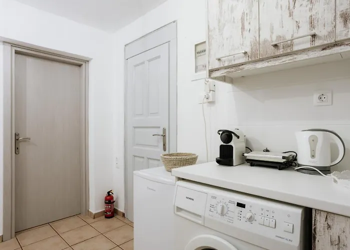 Pelion Mare Near The Sea Afissos